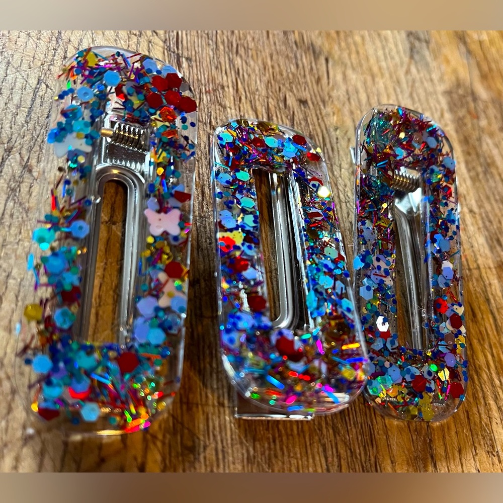 Studio confetti party mix clips! $6.00 each.